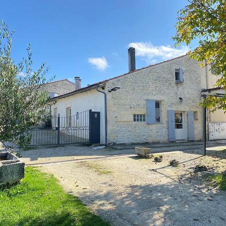 多马恩拉莱尼 - Spa旅馆 Asnières-la-Giraud 外观 照片
