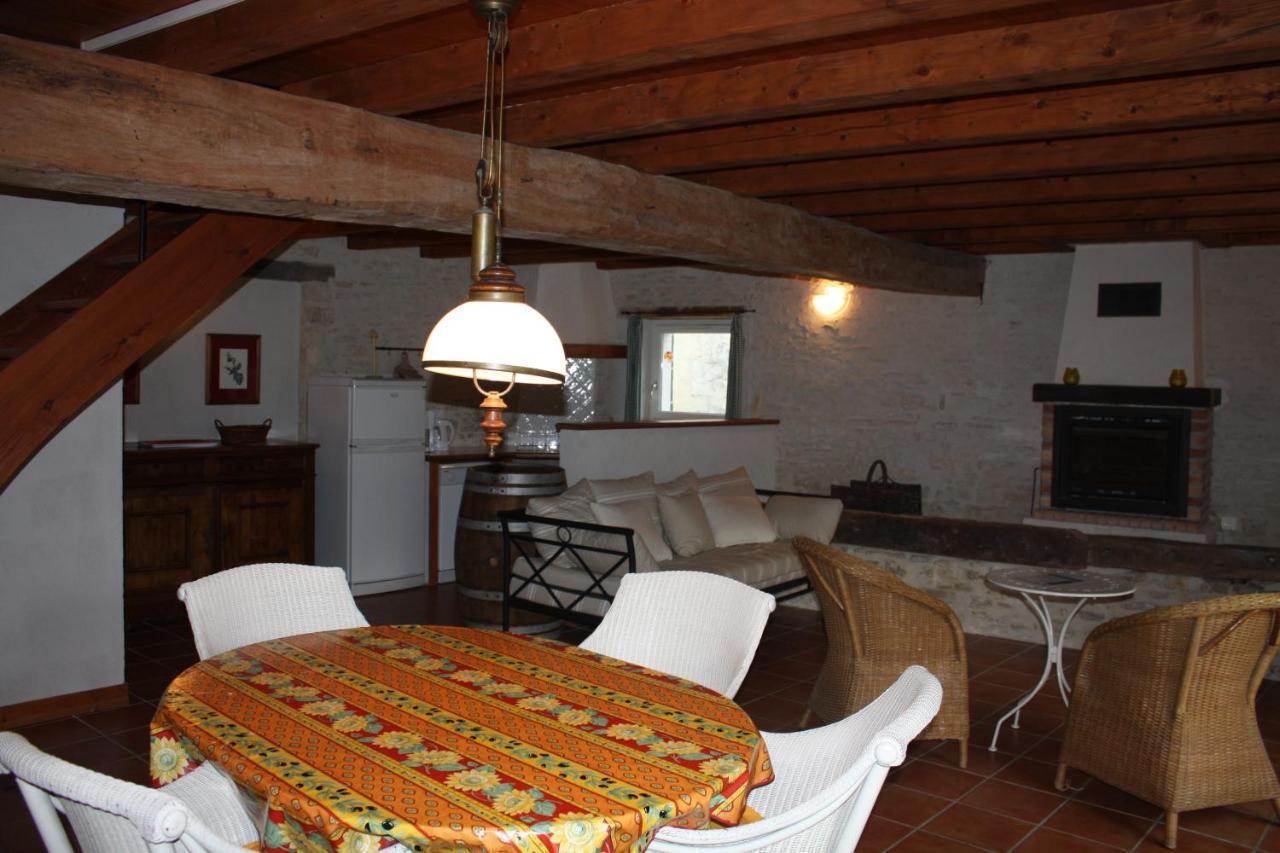 多马恩拉莱尼 - Spa旅馆 Asnières-la-Giraud 外观 照片